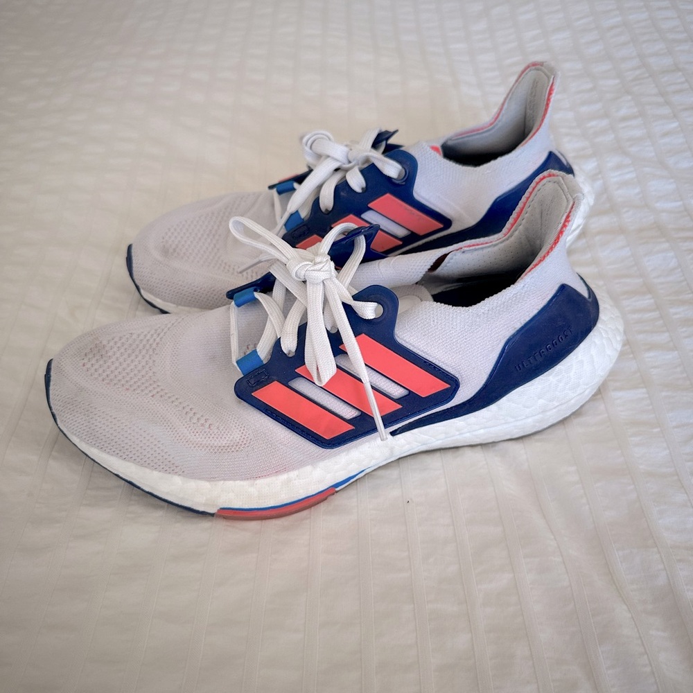 Adidas Ultra Boost size 6.5